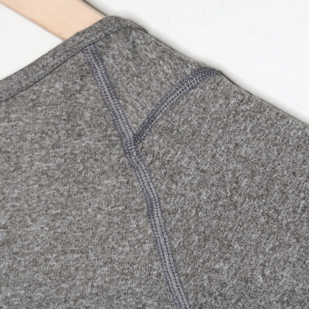 REI Womens Shirt Size Medium Gray Tan Scoop Neck Stretch Hiking Outdoors Active - Picture 7 of 7